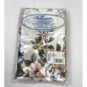 Signature Floral Standard Pillowcases• Set of 2 NOS •Pink•Blue•Yellow 1980s/90s